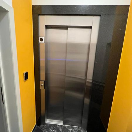 Luxury Brand New Apartment 布鲁塞尔 外观 照片