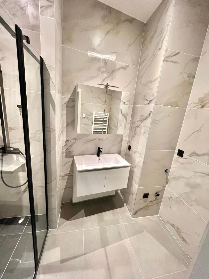 Luxury Brand New Apartment 布鲁塞尔 外观 照片
